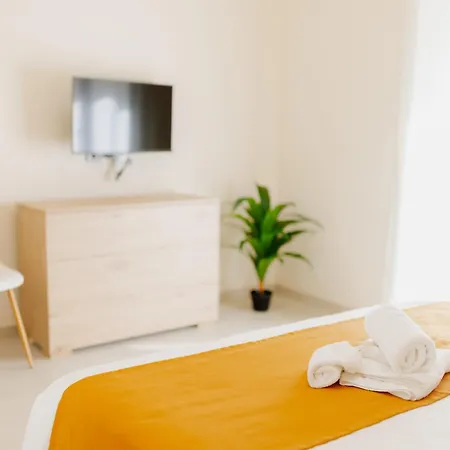 شقة Mazara Moments مازارا ديل فالو